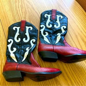 Fun, real leather snakeskin cowboy boots!